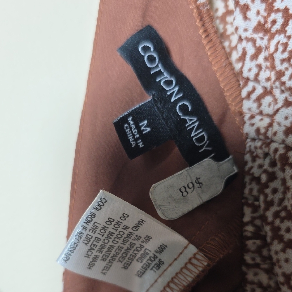 Cotton Candy NWT Ditsy Print Tie-Front Crop Top Puff Sleeves - Picture 3 of 5